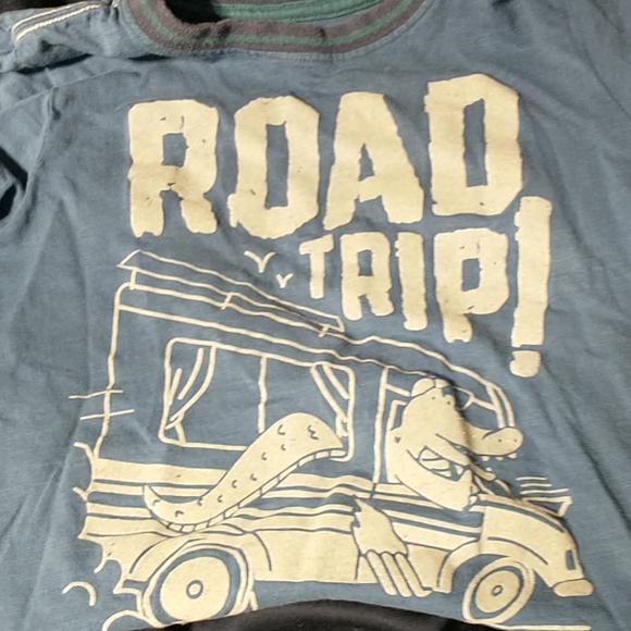 Five boys tshirts - Picture 5 of 7